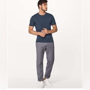 Mens Lululemon 5 Year Basic Tee navy size small